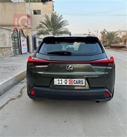 لكزس UX